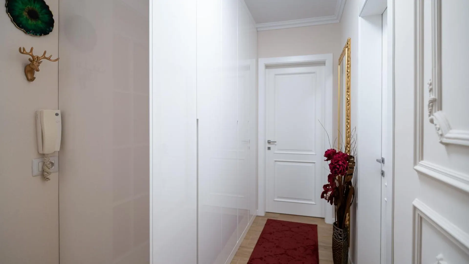 Apartamento Emeraldapartament Tirana Albania